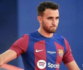 20岁曼联梅努坐穿板凳，意甲豪门欲抄底，世界杯梦想让他做选择